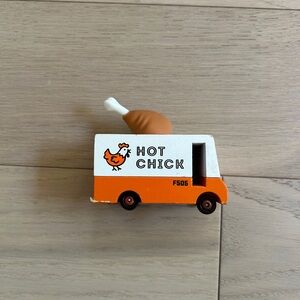 Candy Lab chicken truck